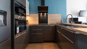 House | Private kitchen | High chair - Villa With Swimming Pool, Sauna, Fitness, sea View (Biot)