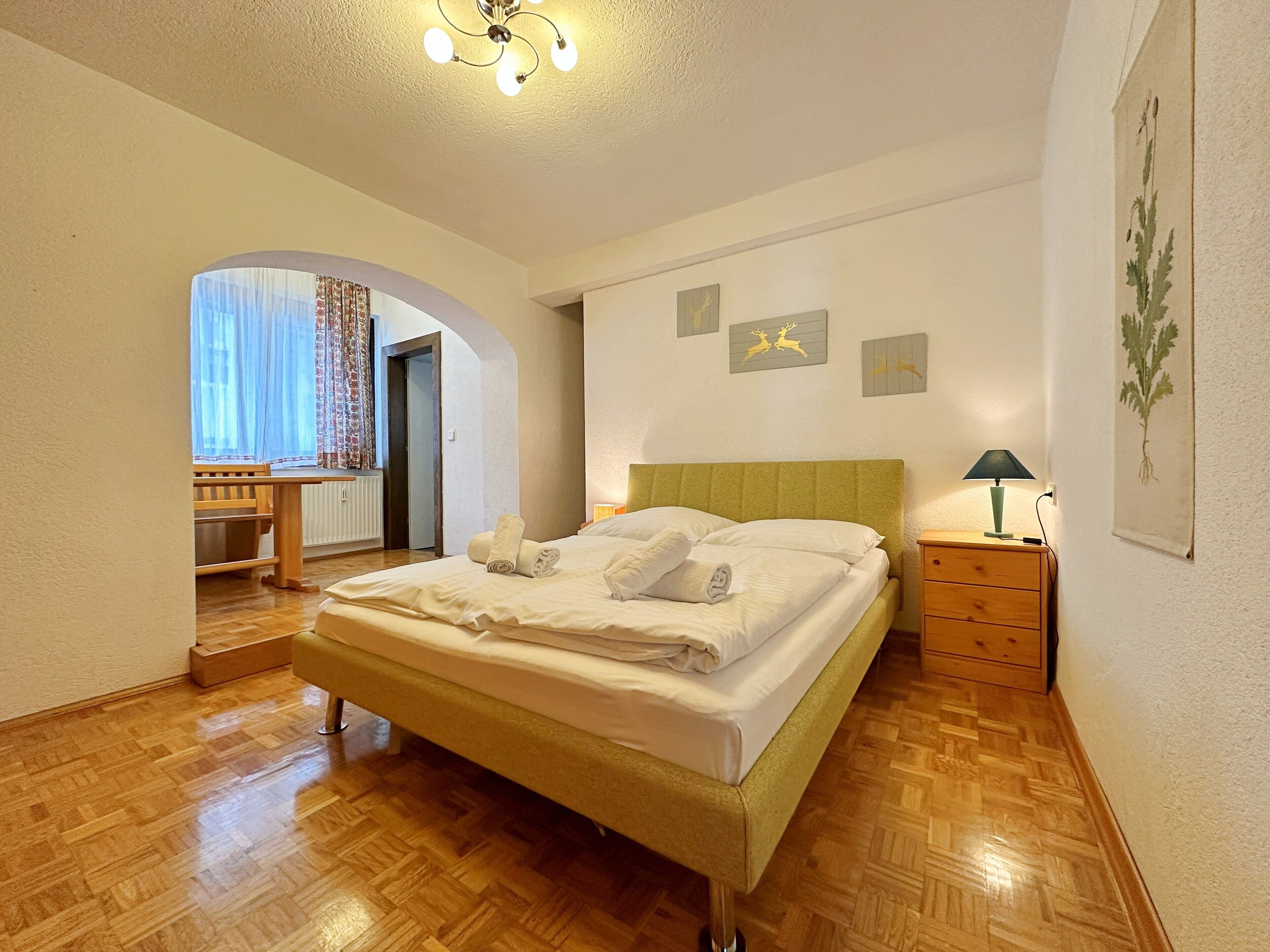 1 bedroom, desk, iron/ironing board, free WiFi