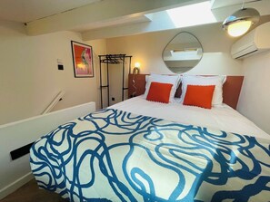 1 camera, culla da viaggio, Wi-Fi gratuito, lenzuola