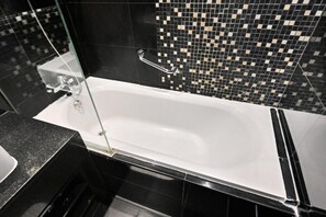 Apartment, City View | Bathroom - Damac Voleo (Dubai)