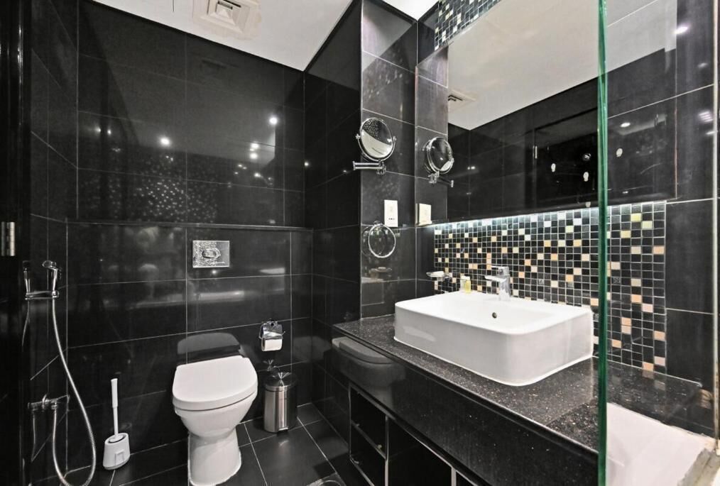 Apartamento, vista para a cidade | Banheiro