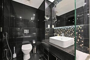 Apartment, City View | Bathroom - Damac Voleo (Dubai)