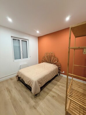 Accès Internet, draps fournis