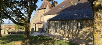Large house with jacuzzi, pets welcome, near Mortagne-au-Perche