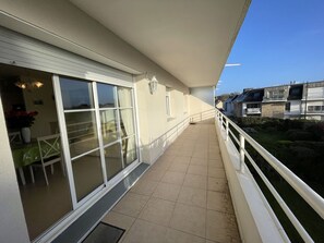 Property grounds - Quiet T3 apartment with terrace and parking, near Crouesty harbor (Arzon)