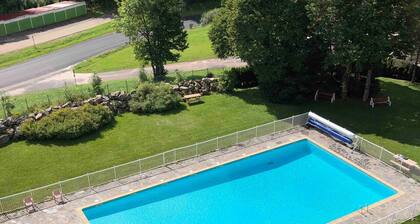 Grand studio 4 pers avec accĂšs piscine aux Rousses