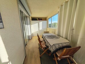 用餐