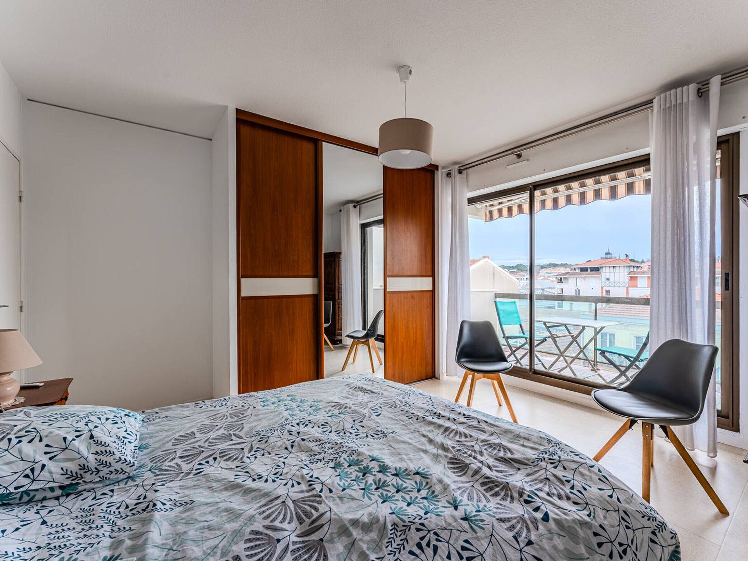 2 bedrooms, free WiFi