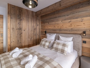 1 bedroom, free WiFi, bed sheets - Elegant apartment in Huez, near slopes, 4 people (Huez)