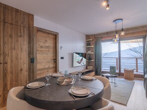 Dining - Elegant apartment in Huez, near slopes, 4 people (Huez)