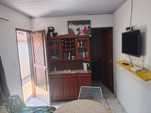 Living area - Beach house with barbecue (Praia Grande)