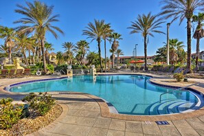 Apartment (4 Bedrooms) | Interior - 9 Mi to Wdw: Resort-style Townhome w/ Pool Access (Davenport)