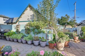 Apartment (0 Bedroom) | Interior - Couples Retreat in Lompoc! Studio w/ Lush Garden (Lompoc)