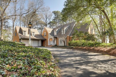 Cozy Studio on 7 Acres: 11 Mi to Dtwn Atlanta!
