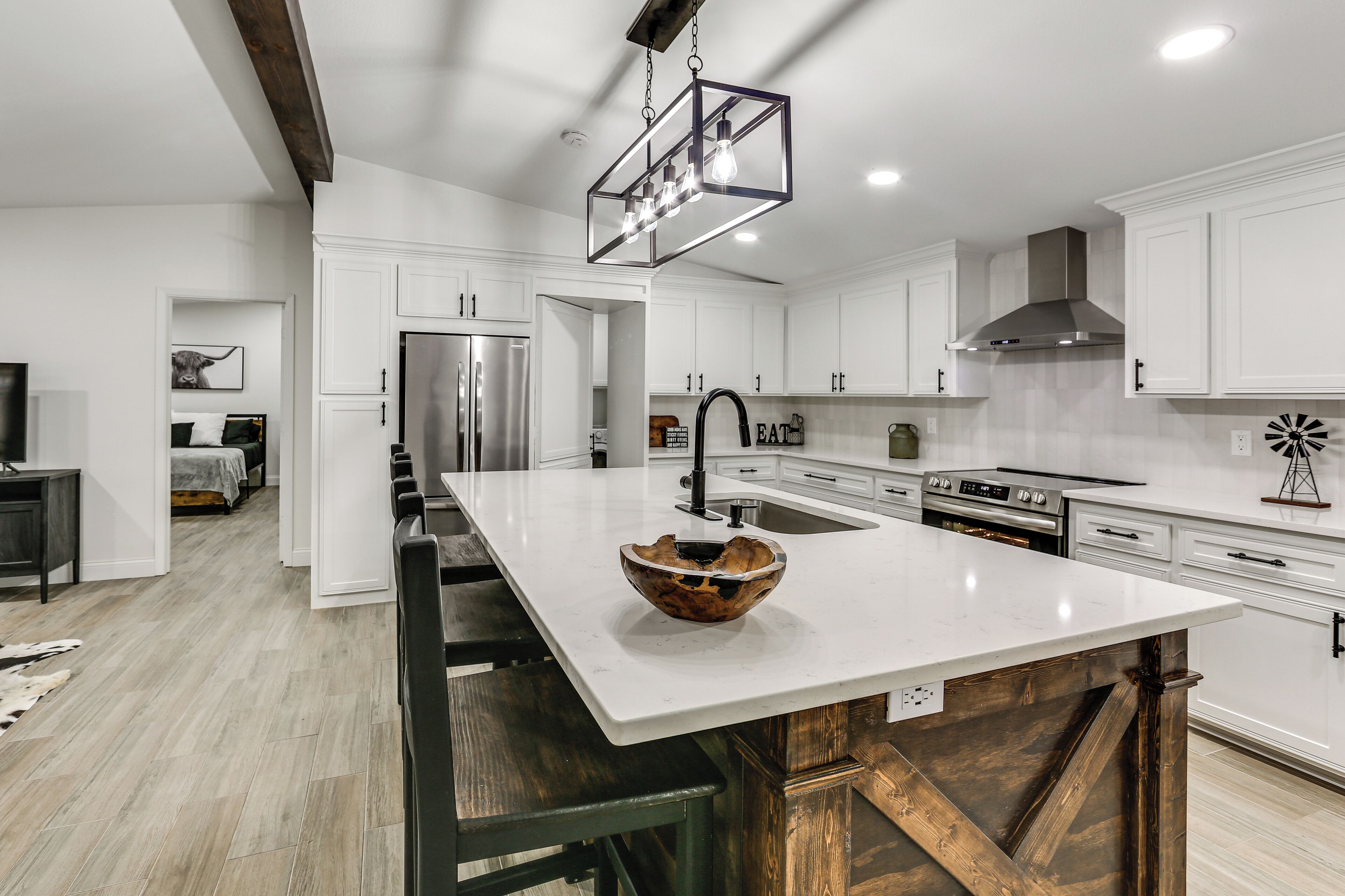 House (4 Bedrooms) | Interior