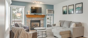 Walk to Golf Course! Clymer Summer Escape w/ Deck