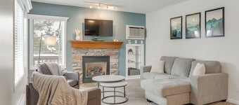 Ski-in/ski-out Getaway w/ Deck in Clymer!