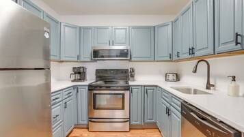 Apartment (2 Bedrooms) | Bahagian dalam