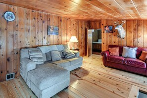 House (3 Bedrooms) | Interior - Home Theater & Hot Tub! Home Near Higgins Lake (Roscommon)