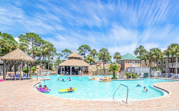 Pool - ISO Families & Friends To Make Cherished Beach Vacation Memories! 3 BR/2.5 BA (Pensacola)