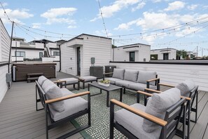 Terrace/patio - 2 Nashville Skyline homes w/ Rooftop Hot Tubs! (nashville)