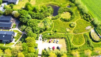 Apartment, Garden View