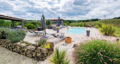 ELEGANT CHARACTER-FILLED PROPERTY WITH STUNNING POOL