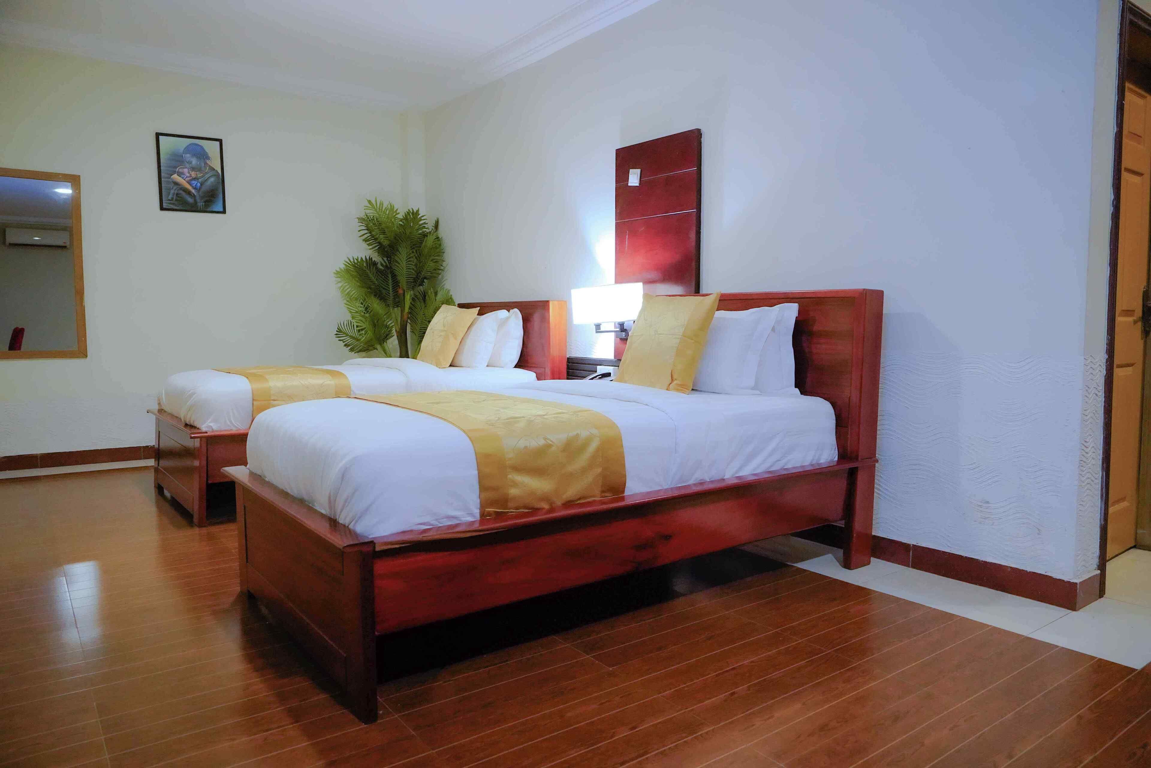 Tomannsrom – luksus | Skrivebord, skrivebord for bærbar PC og wi-fi (inkludert)