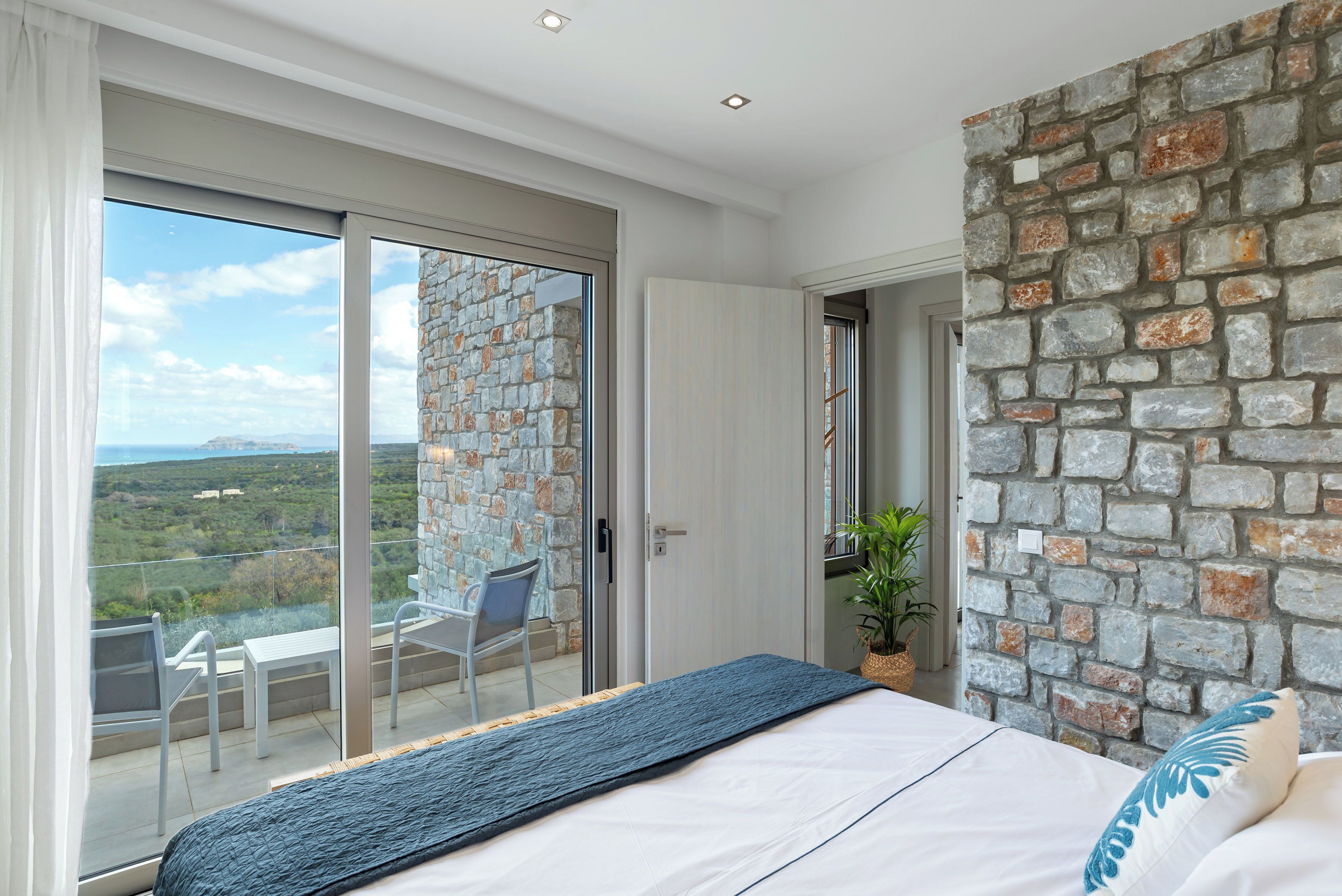 Skrivebord, skrivebord for bærbar PC, blendingsgardiner og lydisolert