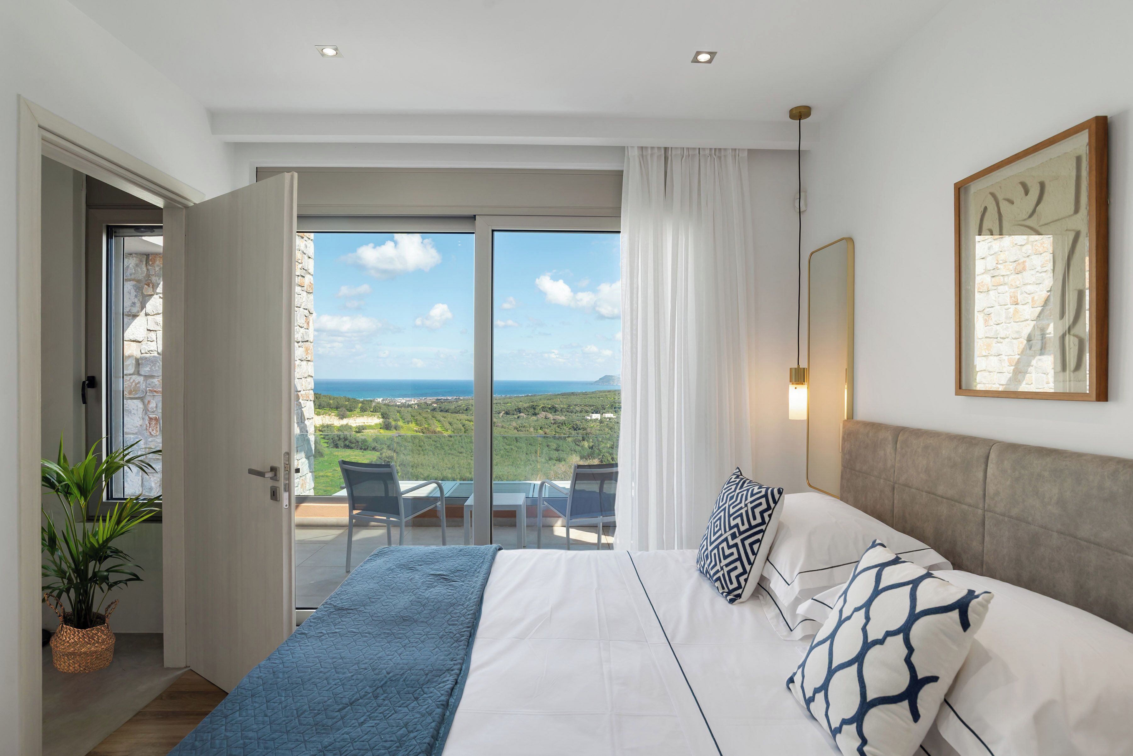 Skrivebord, skrivebord for bærbar PC, blendingsgardiner og lydisolert