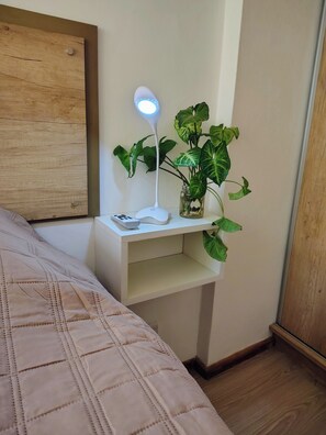 1 bedroom, desk, free WiFi, bed sheets - HouseBoutique apartment in Godoy Cruz, Mendoza (Godoy Cruz)