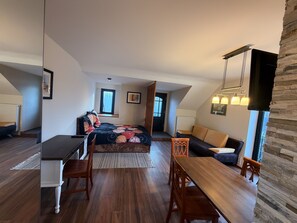 Interior - Fully furnished flat in a lovely villa (Bergisch Gladbach)