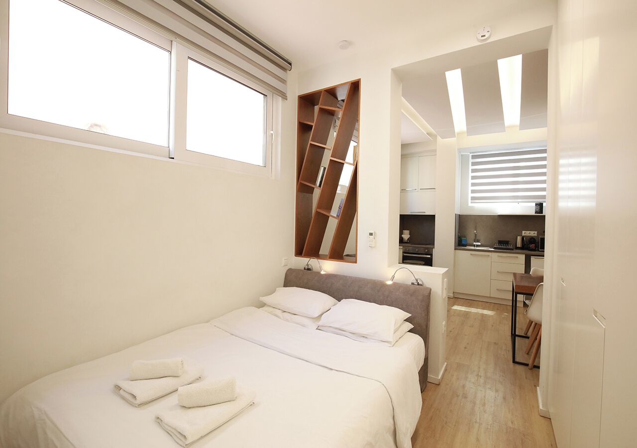 1 bedroom, desk, iron/ironing board, travel cot