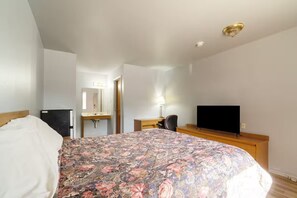 Bügeleisen/Bügelbrett, kostenloses WLAN, Bettwäsche