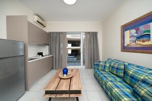 Huoneisto, parveke, kaupunkinäköala | Oleskelualue