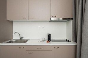 Private kitchen - Bed & Fligth (Markopoulo Mesogaias)