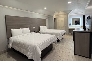 Bügeleisen/Bügelbrett, kostenloses WLAN, Bettwäsche