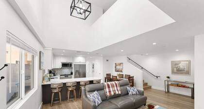 The Luxe Shores House | The Chosen Collection