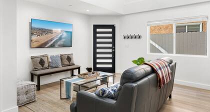 The Shores House | Luxe 4BR Retreat Near the Beach