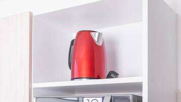 Superior Room, Park View | Coffee and/or coffee maker