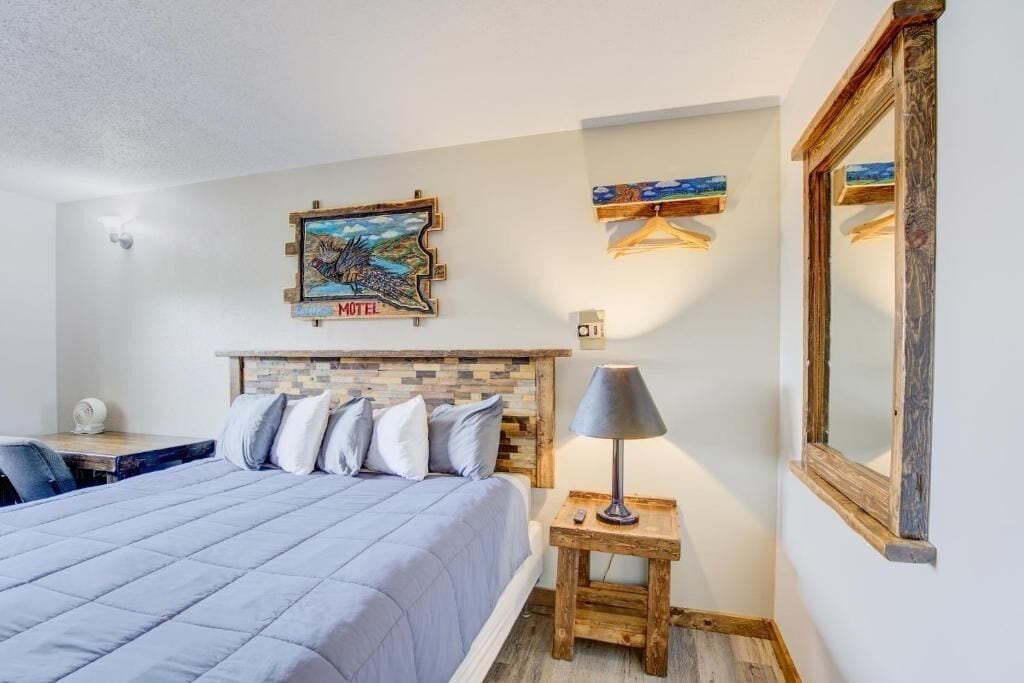 Drift off easily with warm bedside lighting and serene vibes.