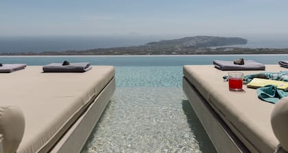 Villa - Sleeps 5 - Private Heated Pool-parking