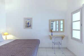 2 makuuhuonetta, silitysrauta/-lauta, ilmainen Wi-Fi, vuodevaatteet