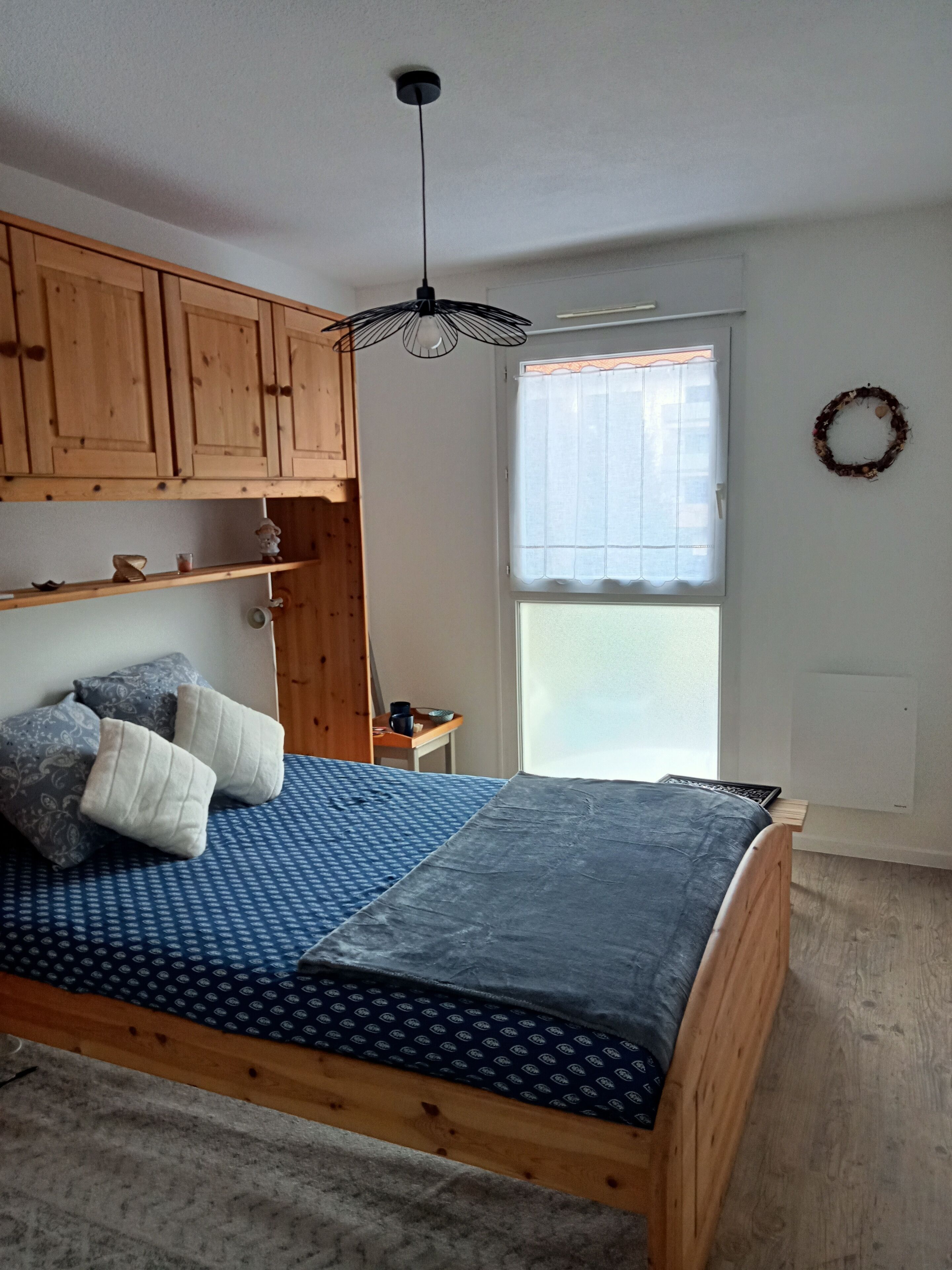 Fer et planche à repasser, Wi-Fi, draps fournis