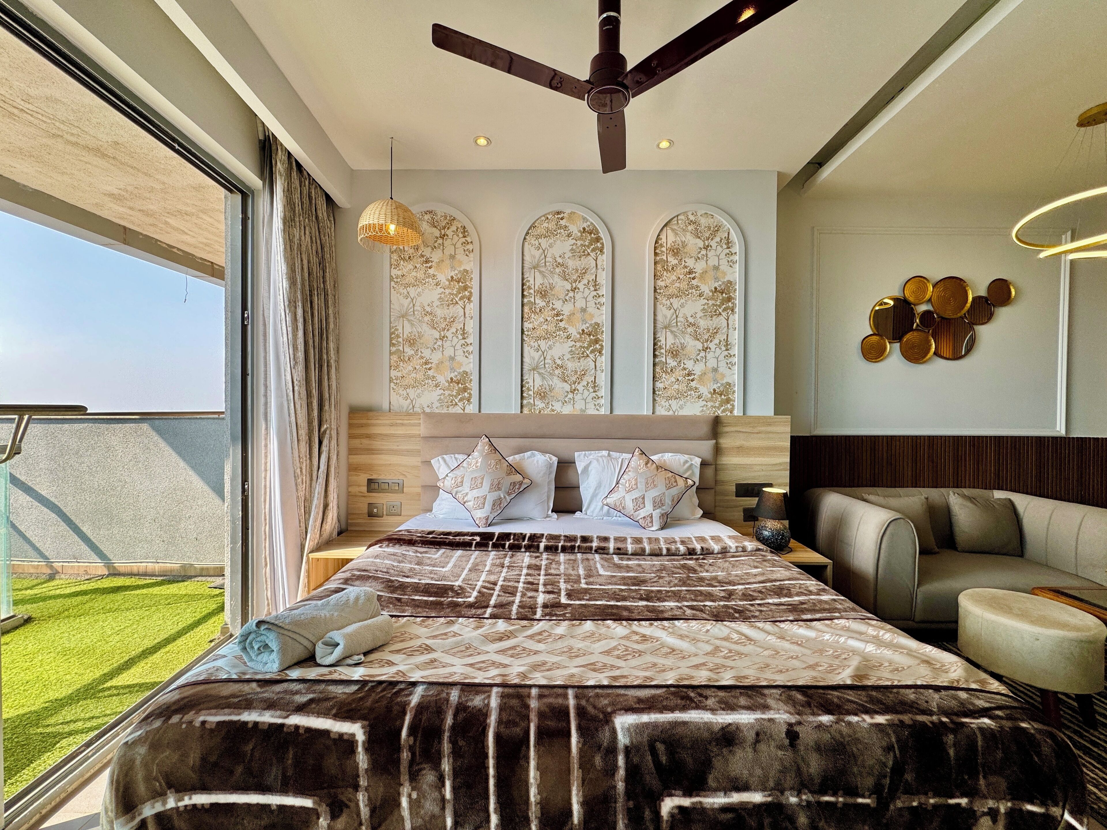 Elite Studio Suite, Balcony, River View