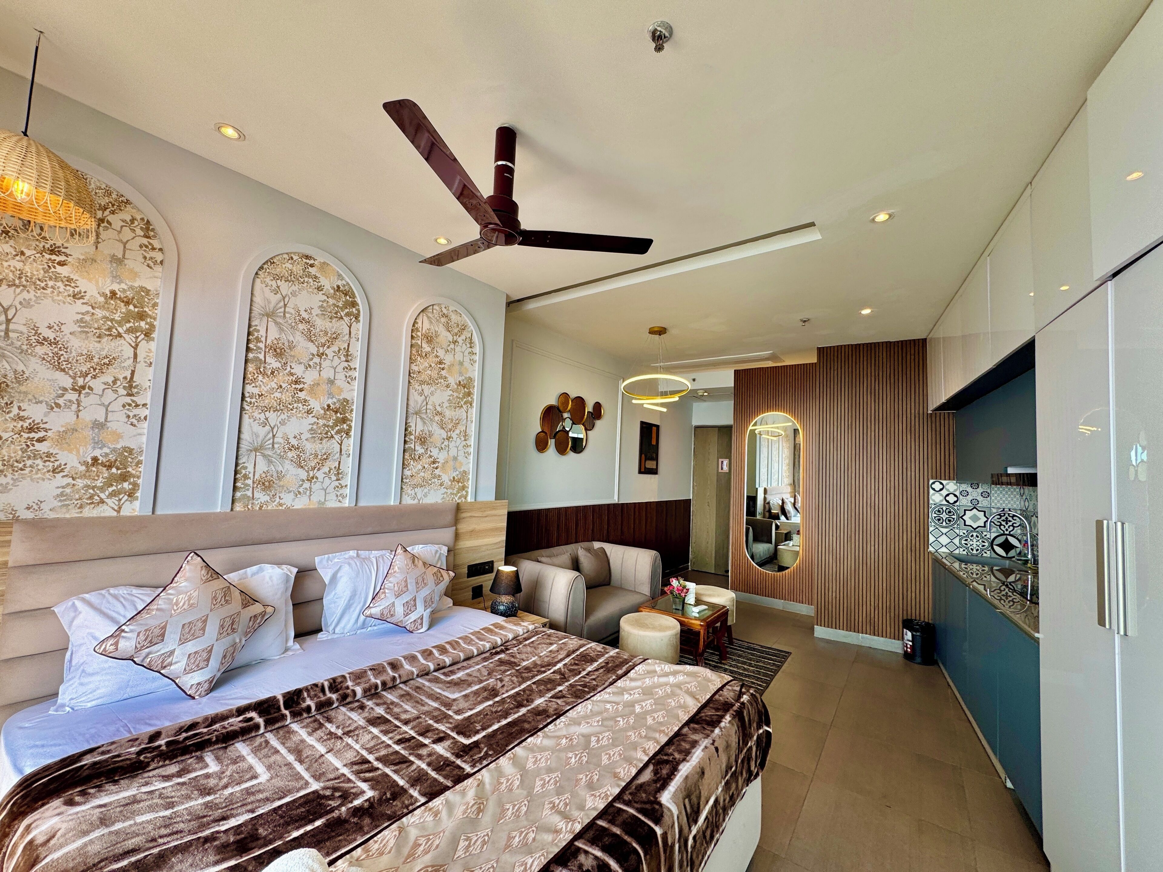 Elite Studio Suite, Balcony, River View