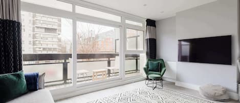 Télévision, espaces bureaux