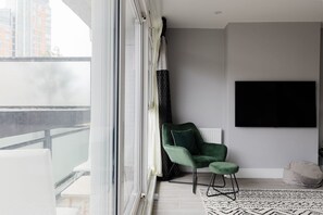 Interior - Contemporary 3BDR Retreat in South West London (Greater London)