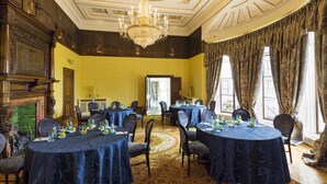 Unclassified image, 3 of 22, button - St. Helen's Hotel (Dublin)