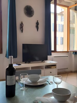 House | Interior detail - Apartment in the Center of Antibes (Antibes)